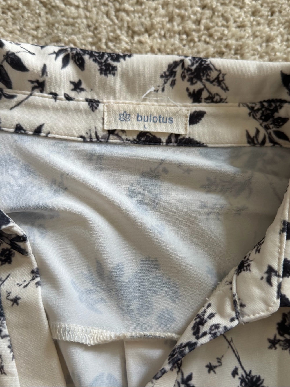 Bulotus Women's White Floral Print Blouse